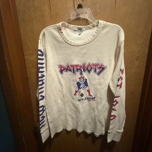 New England Patriots Women’s Thermal Log Sleeve Shirt XL